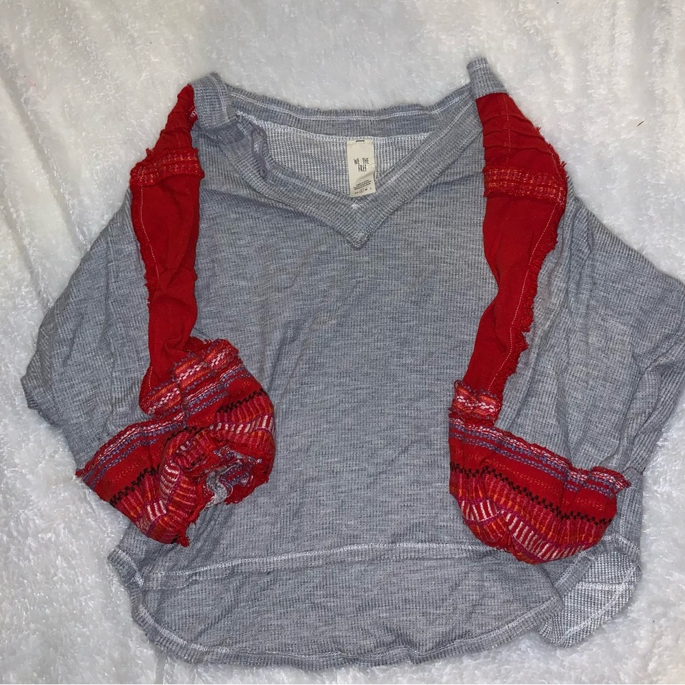 Gray and Red V-Neck Sweater - Picture 5 of 7